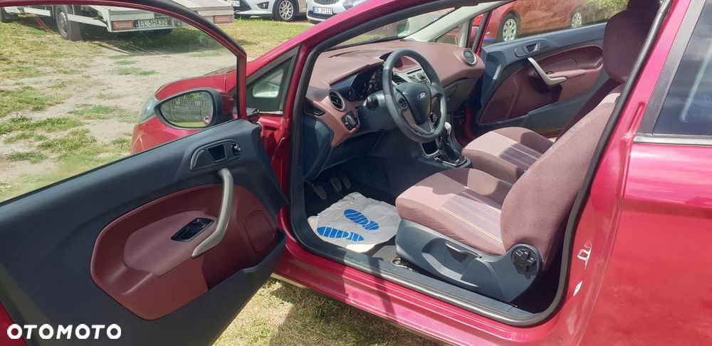 Ford Fiesta 1.4 Sport - 8