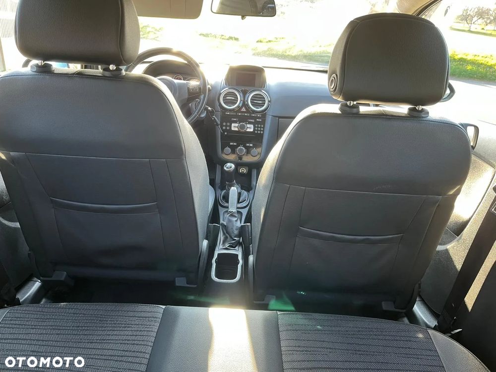 Opel Corsa 1.4 16V Innovation - 13