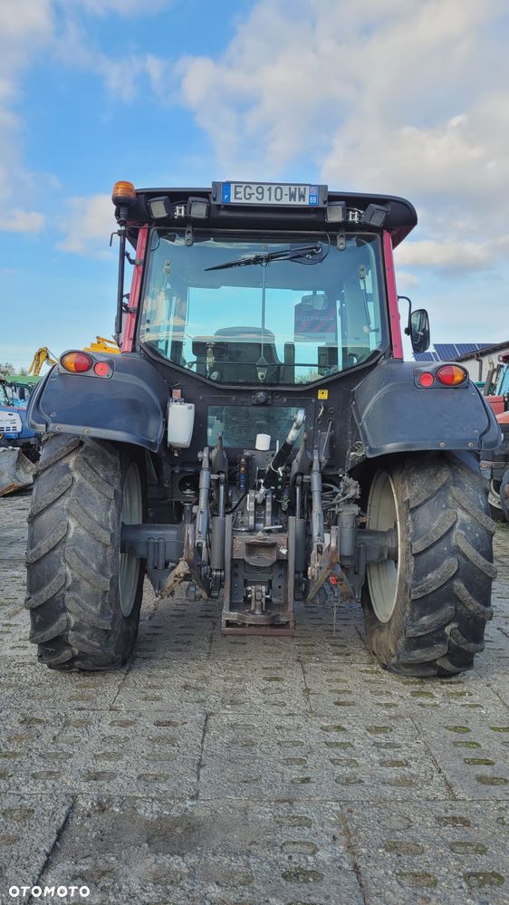 Valtra N93 - 8