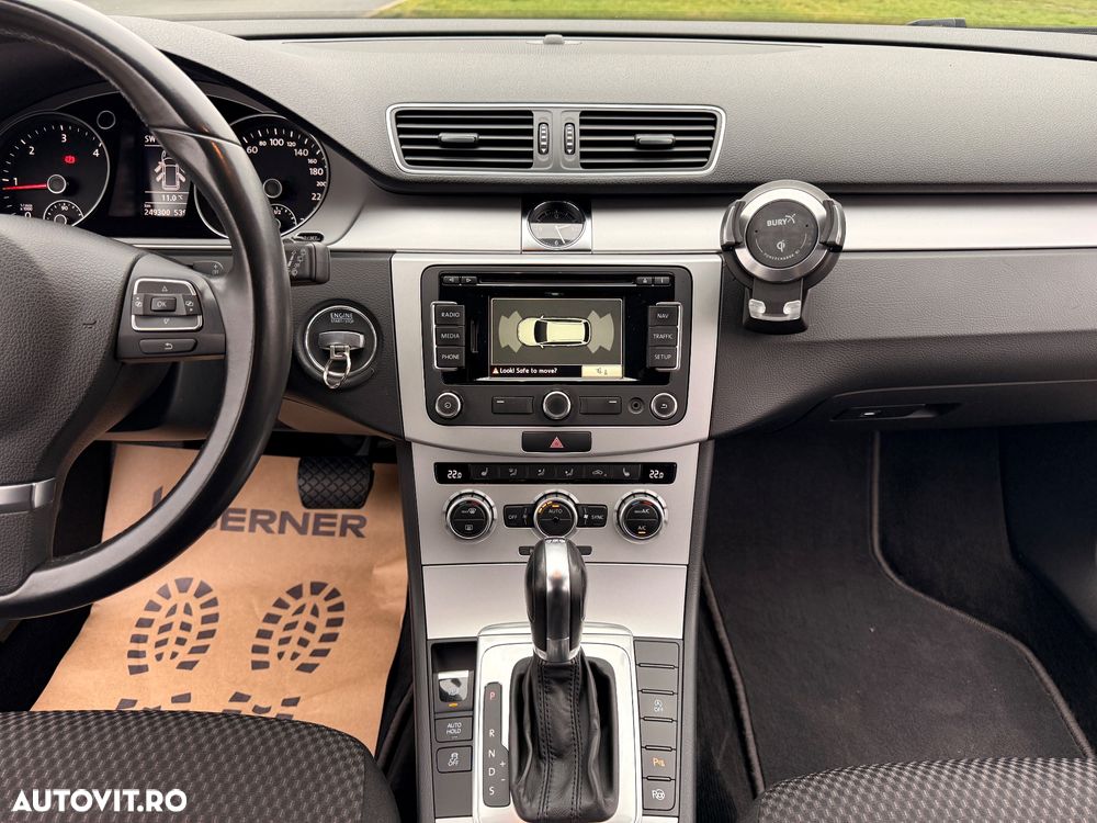 Volkswagen Passat Variant 2.0 Blue TDI DSG SCR Business Edition - 16