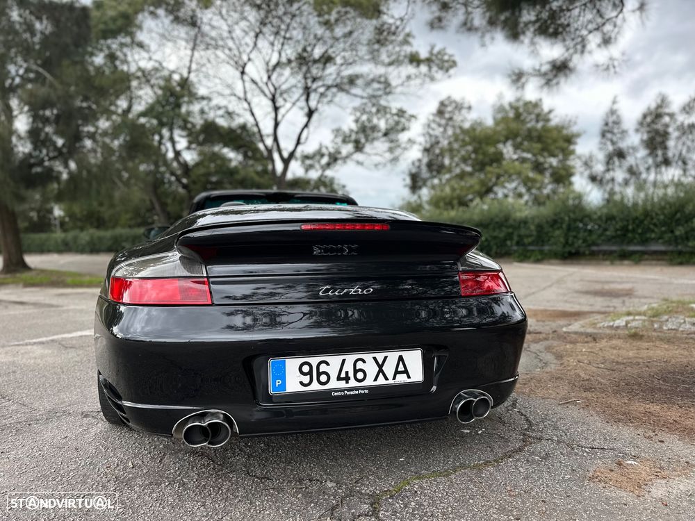 Porsche 911 (996) Turbo - 30