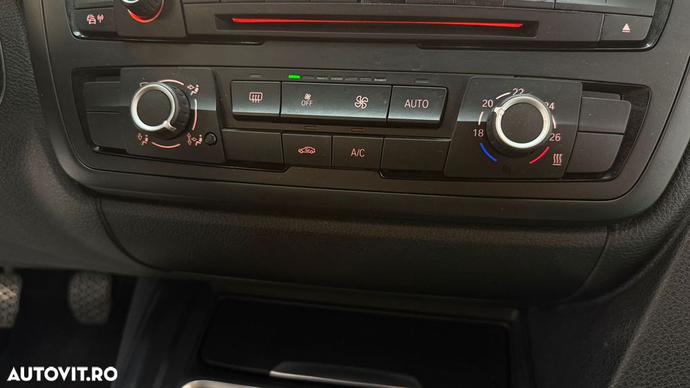 BMW Seria 3 318d - 17