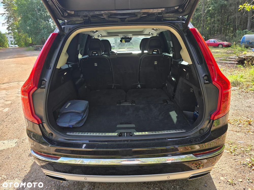 Volvo XC 90 - 5