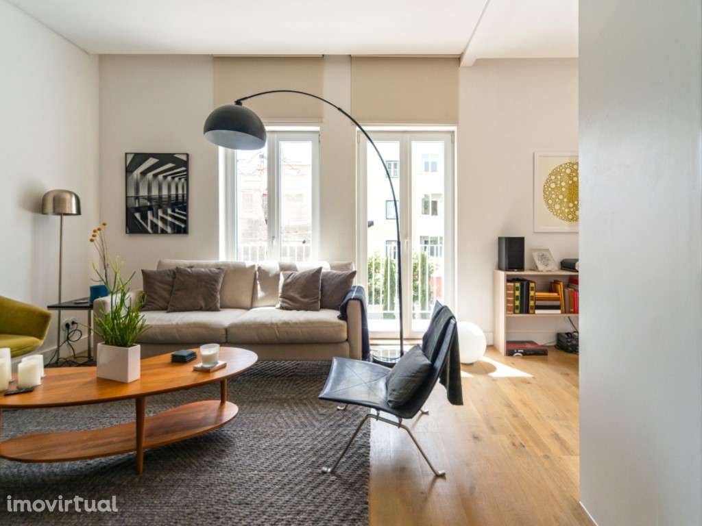 Apartamento T2 em prédio com elevador na Lapa - Grande imagem: 4/28