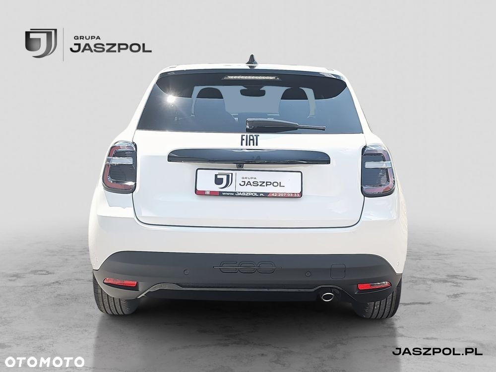 Fiat 600 1.2 Turbo Sport eDCT - 7