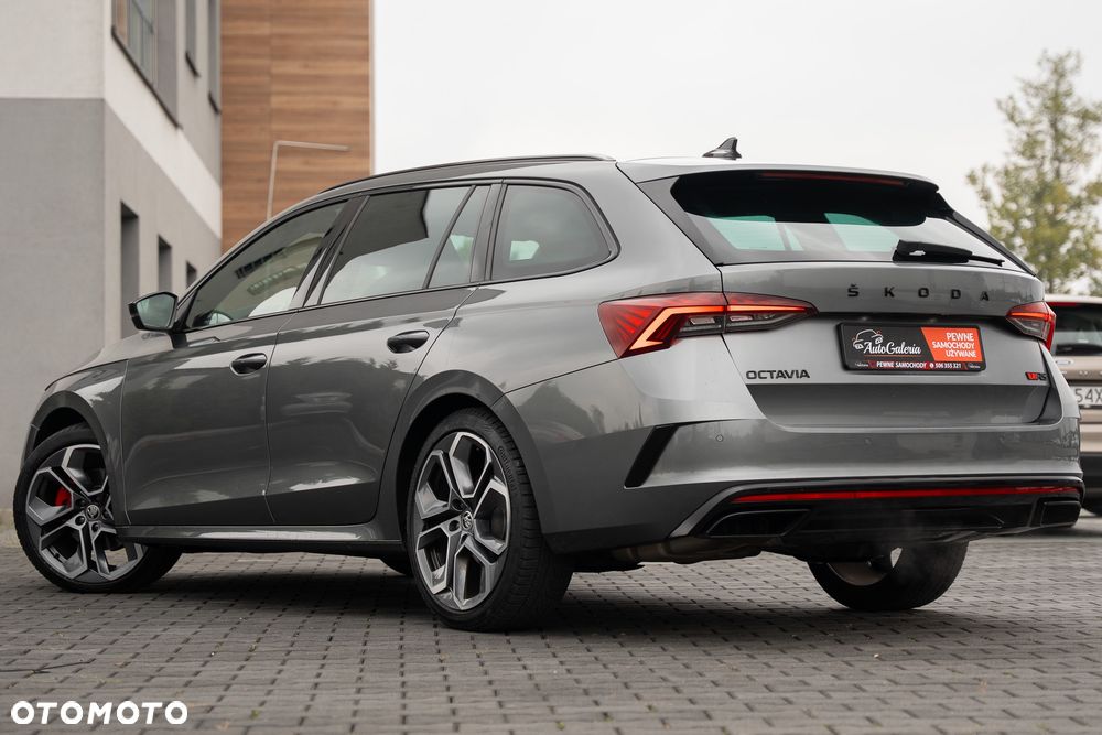 Skoda Octavia 2.0 TDI DSG 4x4 RS - 16