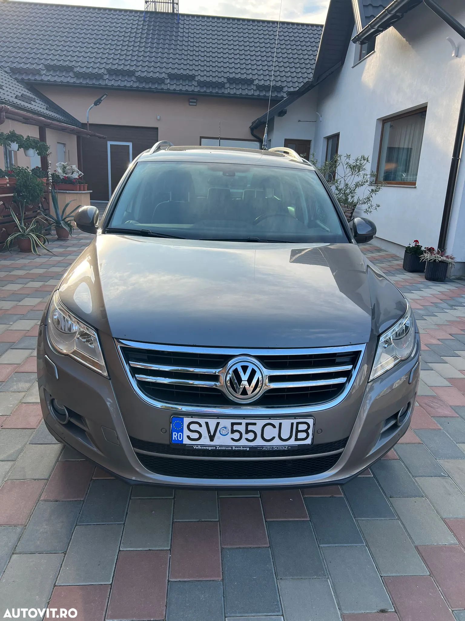 Volkswagen Tiguan 2.0 TDI 4Motion DSG Sport & Style - 1
