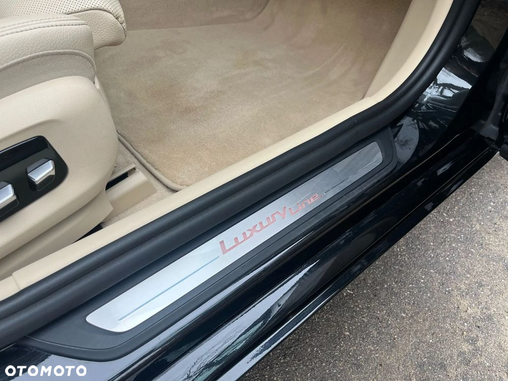 BMW Seria 5 530d Luxury Line - 38