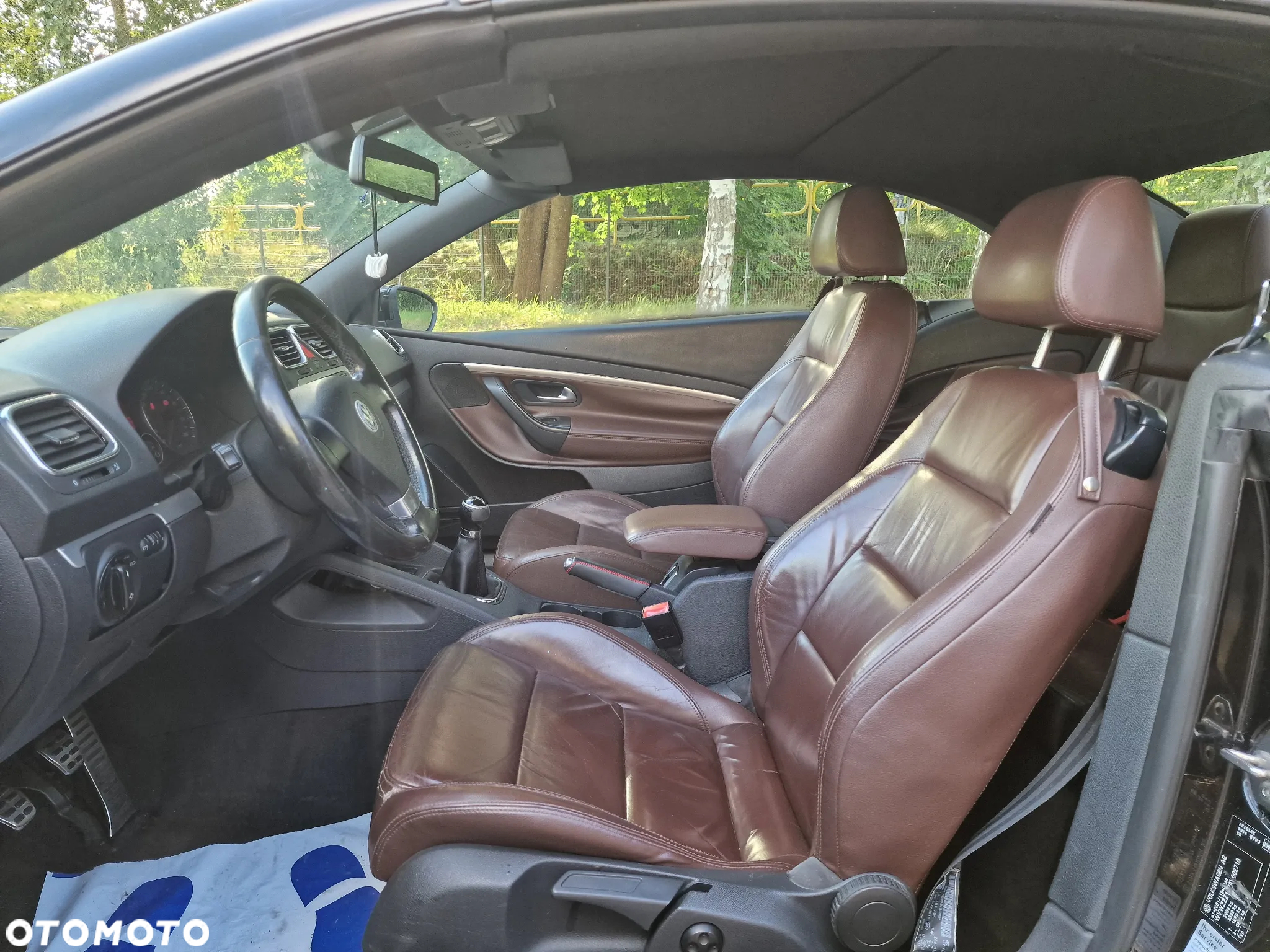 Volkswagen Eos 2.0 TDI DPF Exclusive - 2