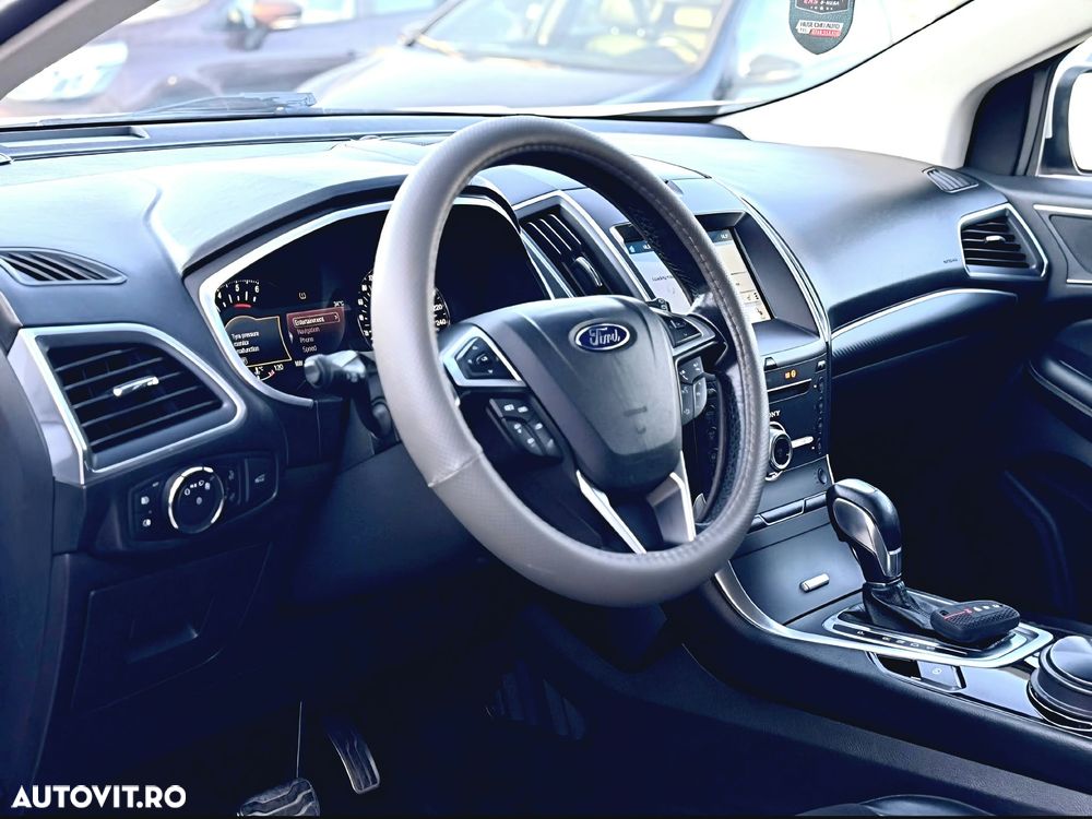 Ford Edge - 15