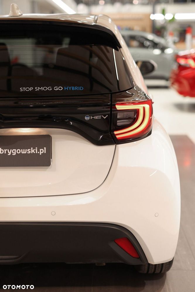 Toyota Yaris Hybrid 1.5 Style - 13