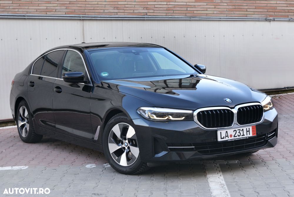 BMW Seria 5 520d Aut. Sport Line - 3