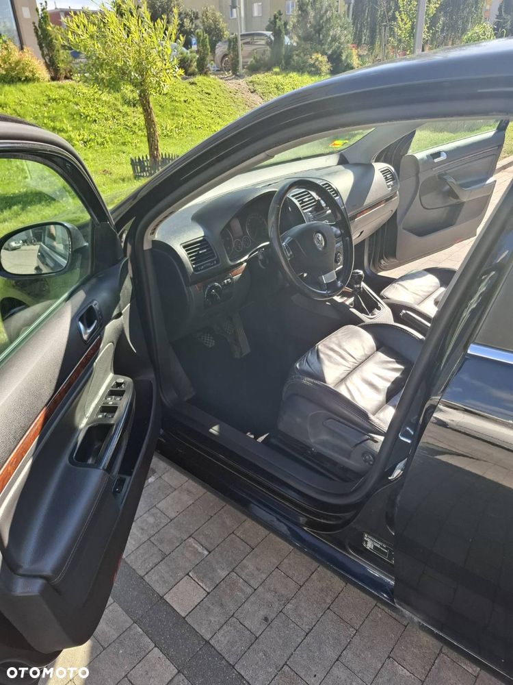 Volkswagen Jetta 1.9 TDI Comfortline - 6