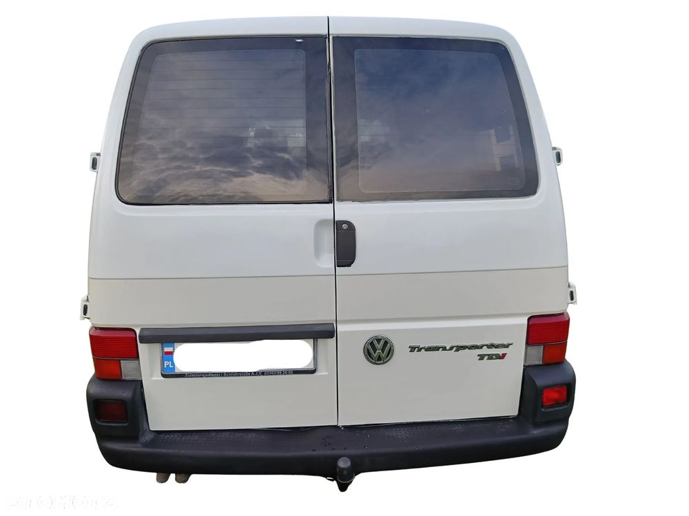 Volkswagen Transporter - 3