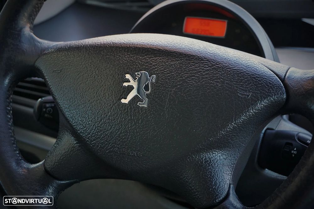 Peugeot 807 2.0 HDi Navteq - 30