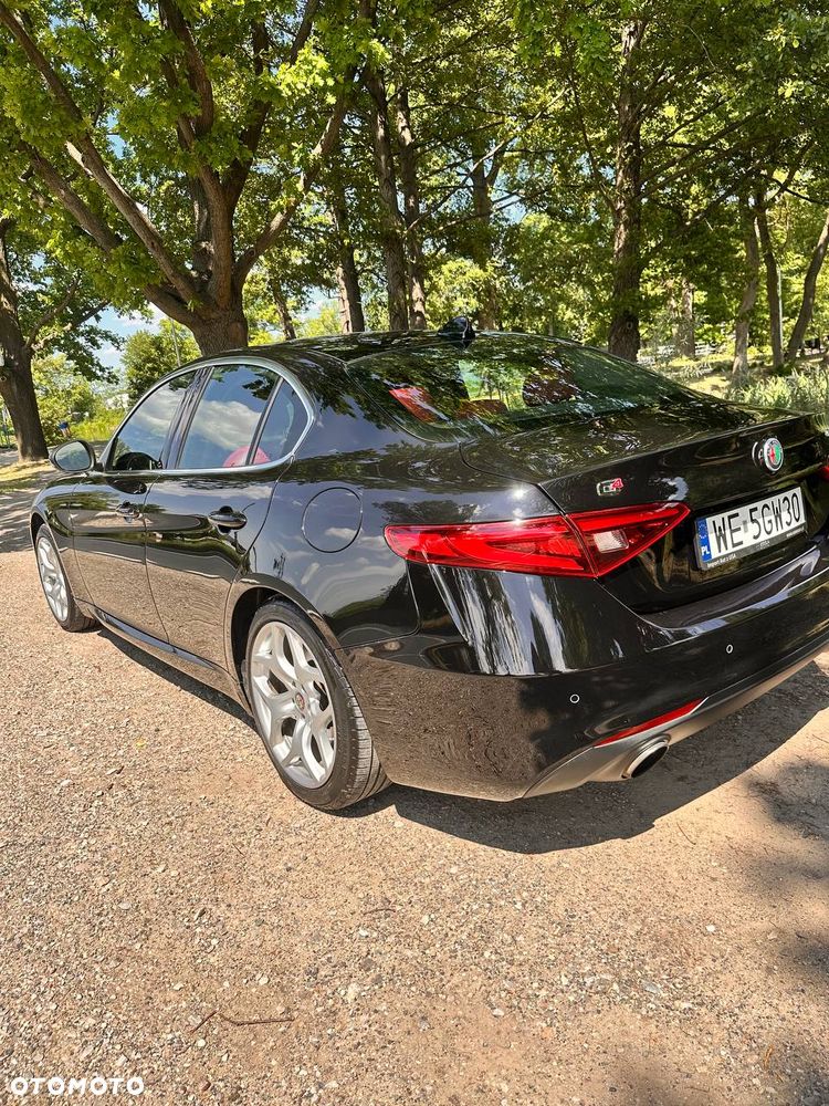 Alfa Romeo Giulia 2.0 Turbo TI Q4 - 5