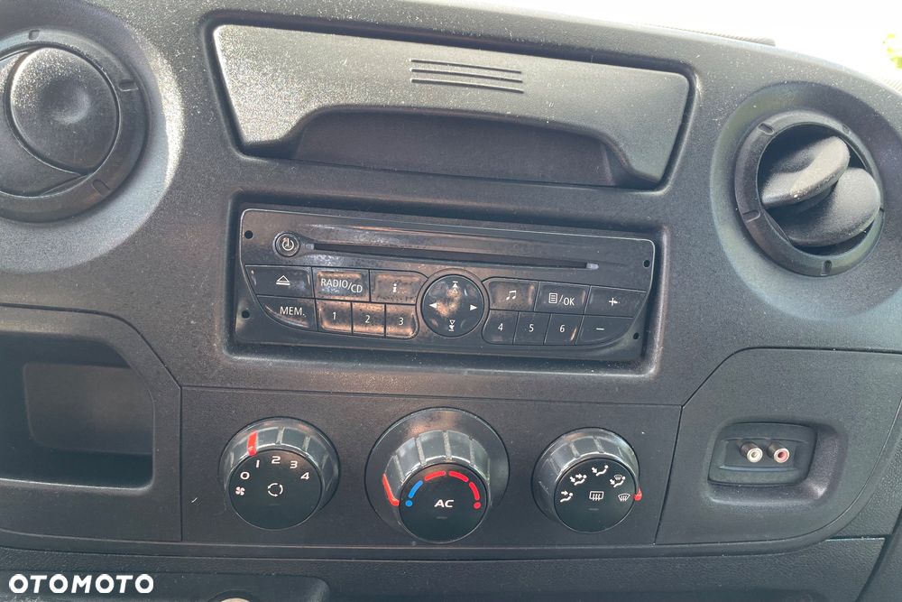 Renault Master - 16