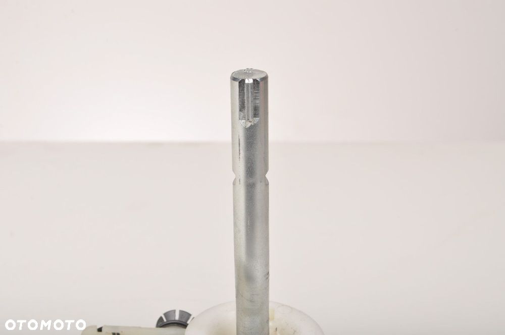 VOLVO V40 II MECHANIZM ZMIANY BIEGÓW 31325596 - 3