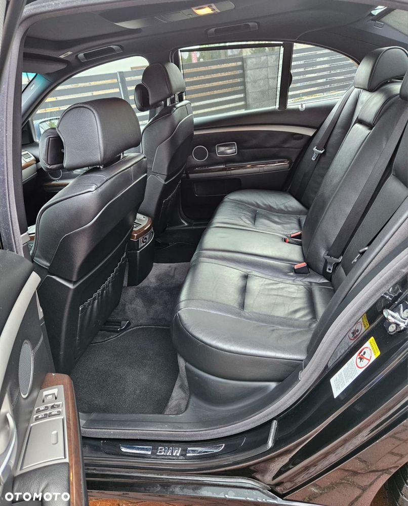 BMW Seria 7 730d - 34