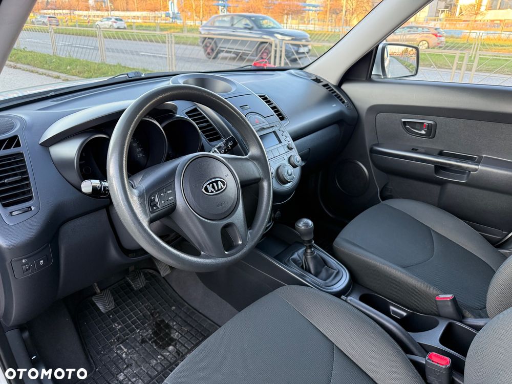 Kia Soul 1.6 CVVT - 8