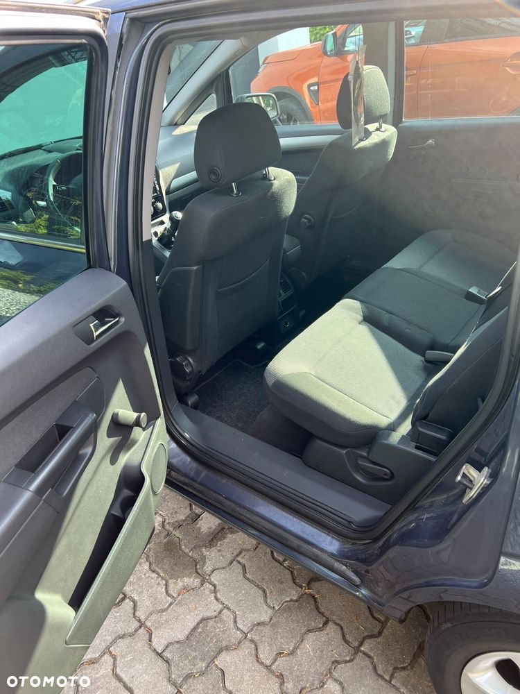 Opel Zafira 1.8 - 9