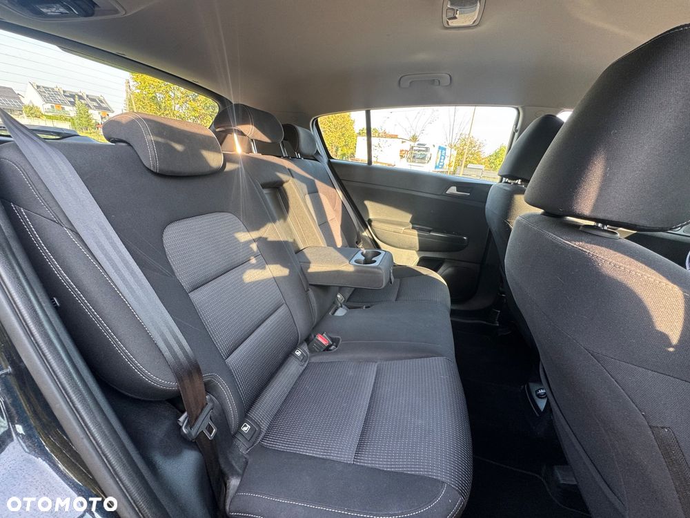 Kia Sportage 1.6 GDI Business Line 2WD - 19