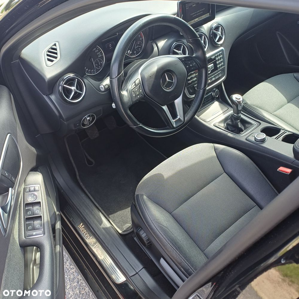 Mercedes-Benz Klasa A 180 CDI BlueEFFICIENCY Edition - 18