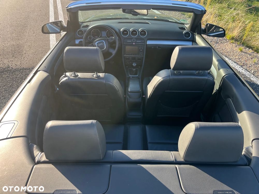 Audi A4 Cabrio 2.0 TDI DPF - 5