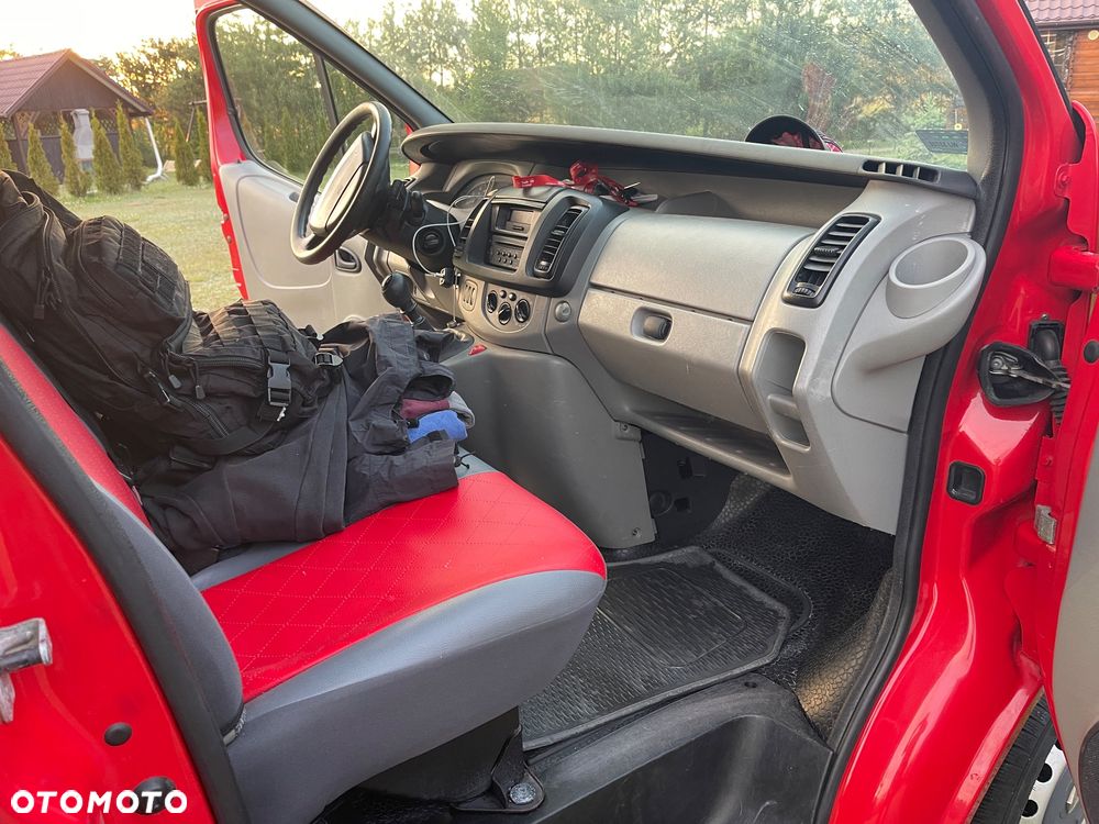 Renault Trafic - 8