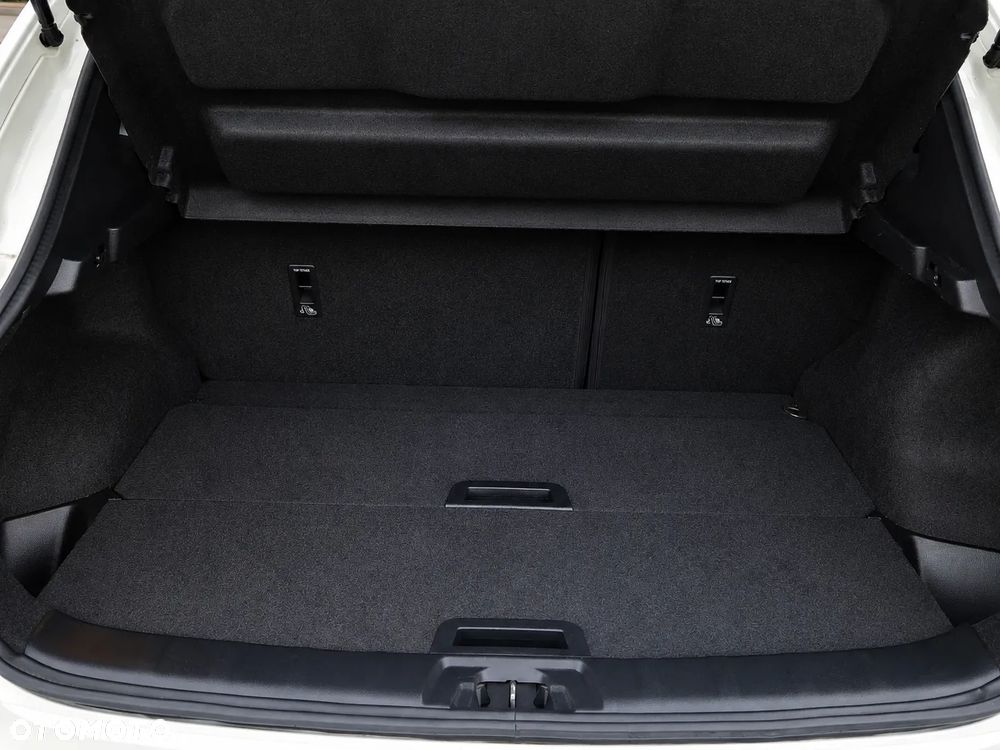 Nissan Qashqai 1.2 DIG-T N-Connecta EU6 - 7