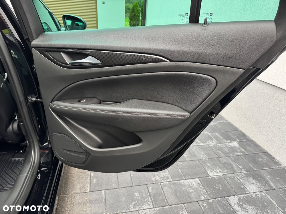 Opel Insignia 2.0 CDTI Business Elegance S&S - 22