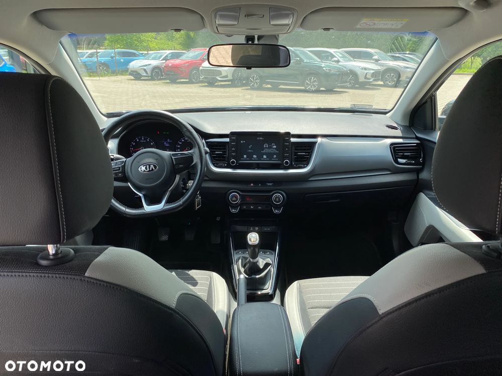 Kia Stonic 1.4 L - 14