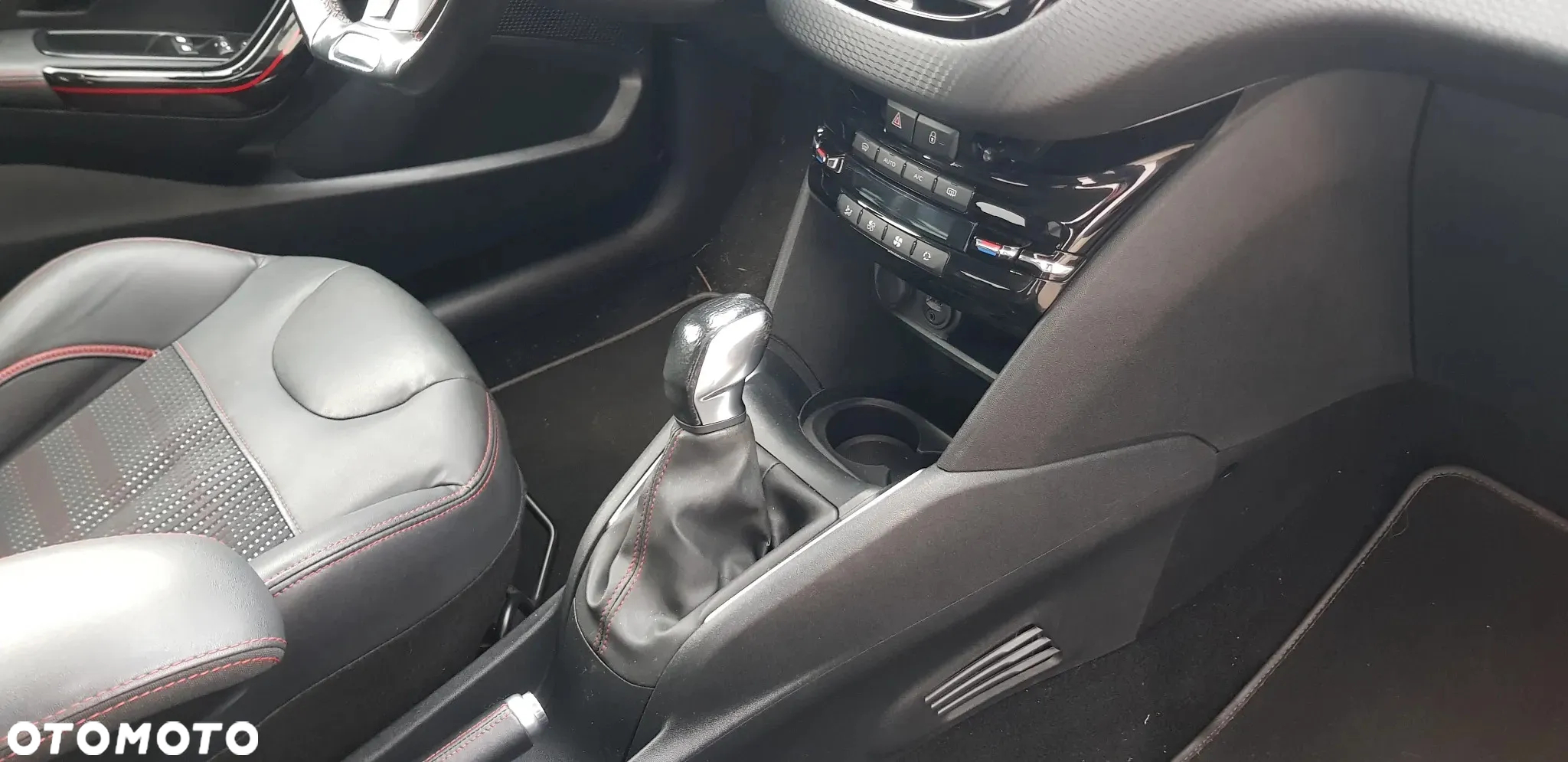 Peugeot 208 PureTech 110 Stop&Start XY - 15