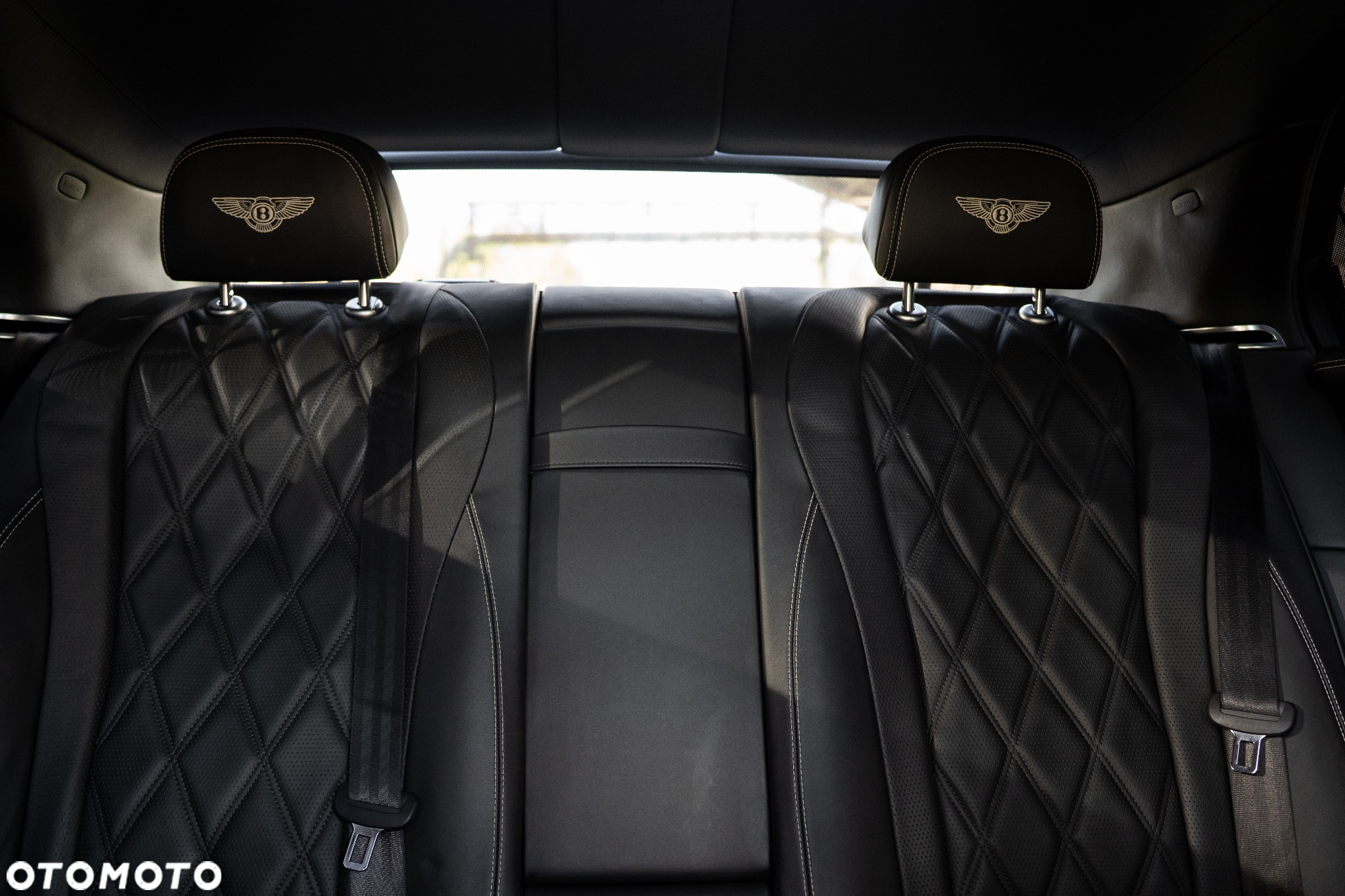Bentley Flying Spur Mulliner - 32