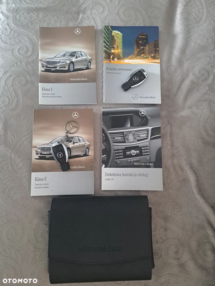 Mercedes-Benz Klasa E 220 CDI BlueEff Avantgarde - 28