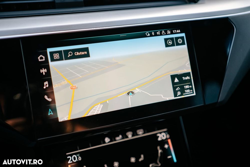 Audi e-tron - 19