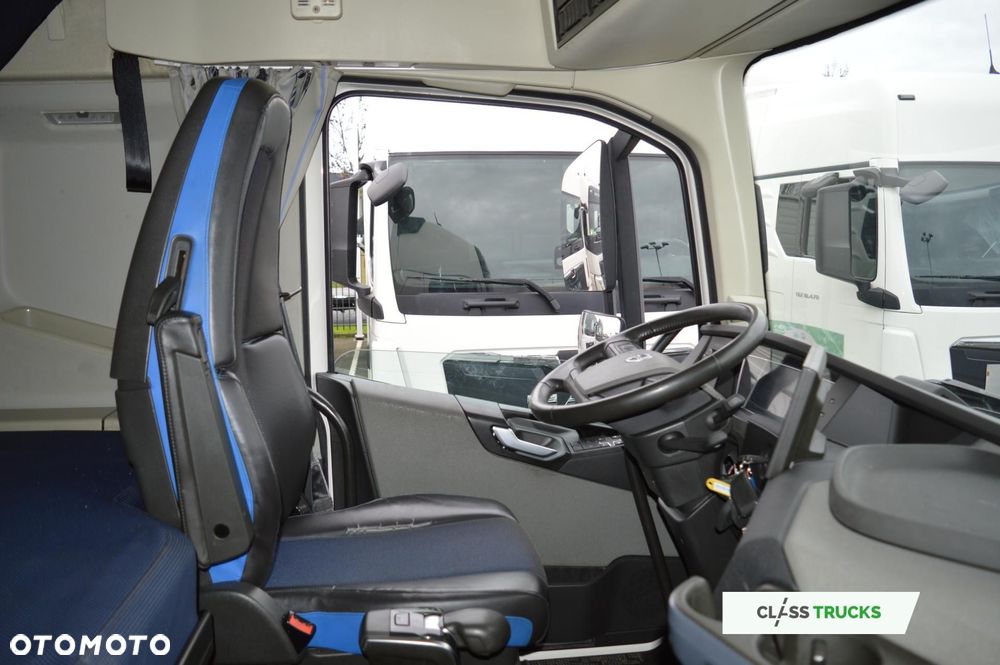 Volvo FH 460 Globetrotter XL i-Save - 13