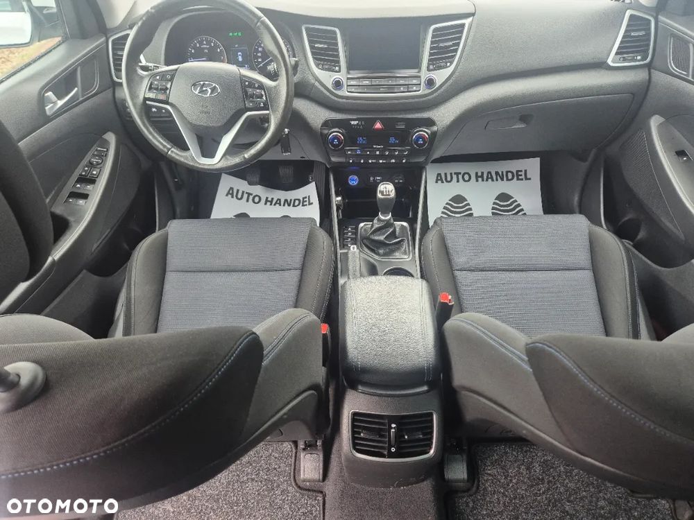 Hyundai Tucson 1.6 GDI BlueDrive Comfort 2WD - 10