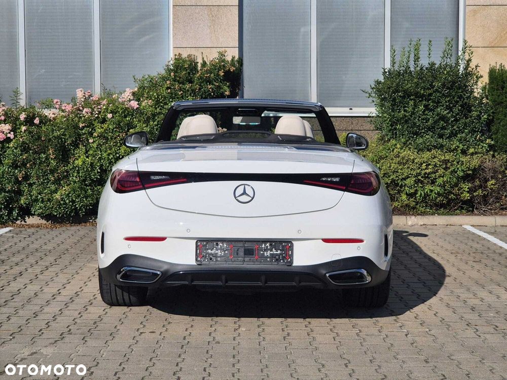 Mercedes-Benz CLE - 17
