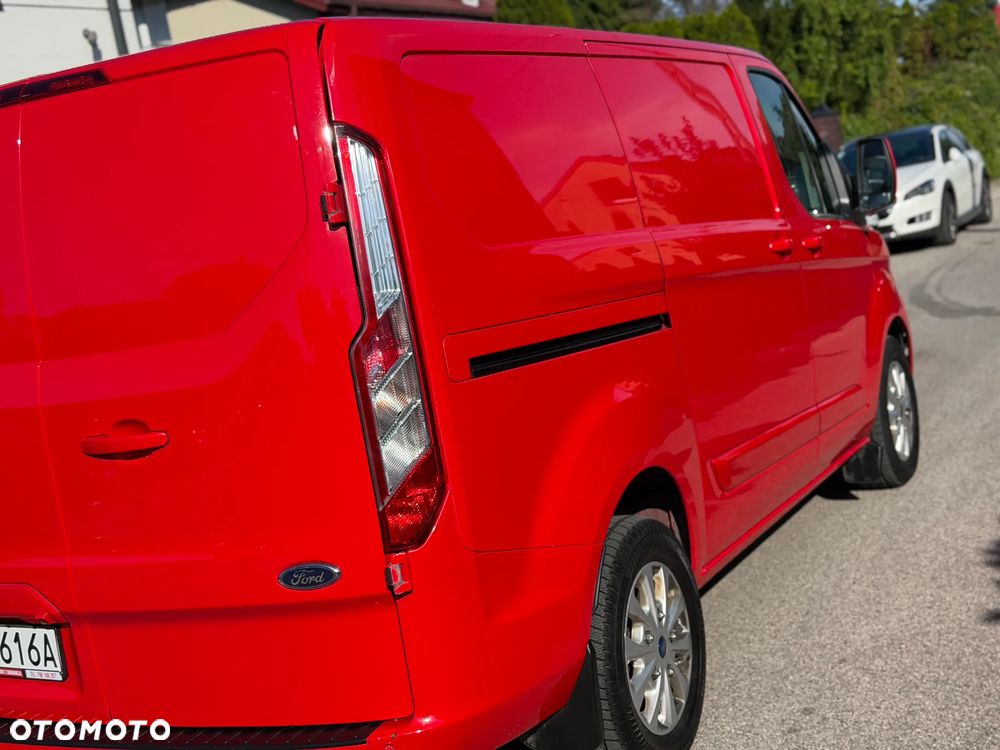 Ford TRANSIT CUSTOM - 40