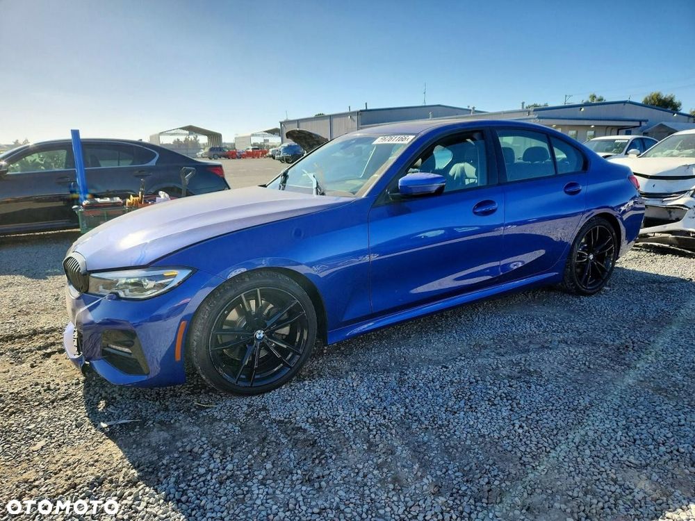 BMW Seria 3 330i M Sport - 1