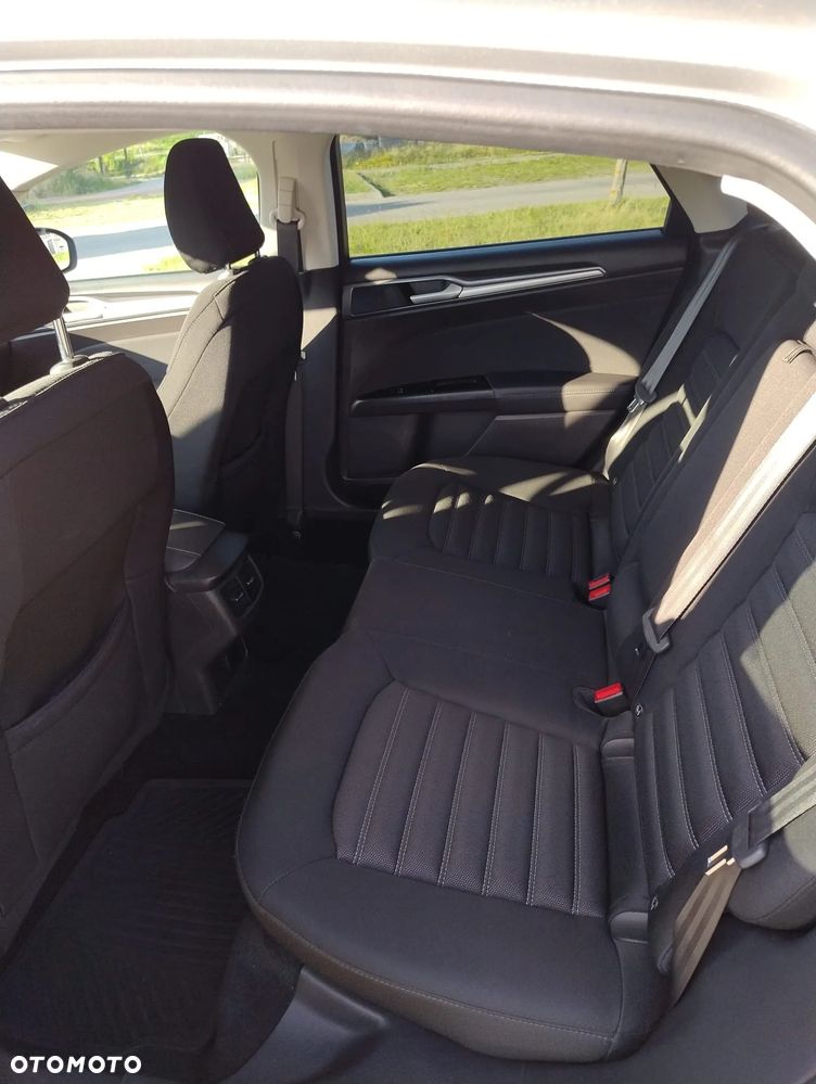 Ford Mondeo 2.0 TDCi Trend - 17