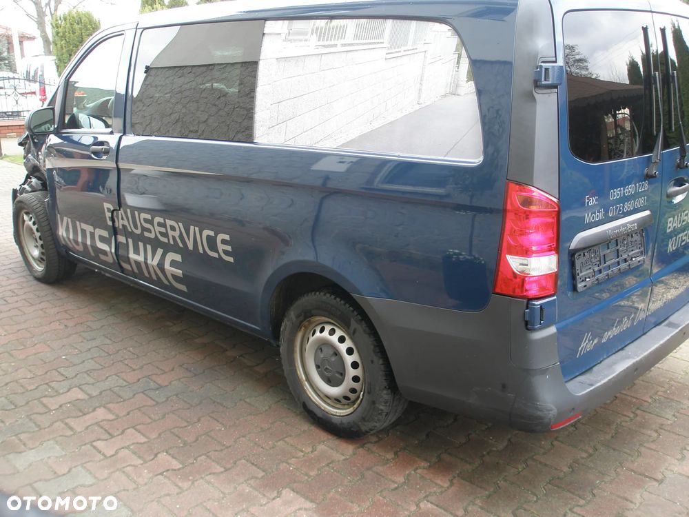 Mercedes-Benz Vito Renault Trafic - 14