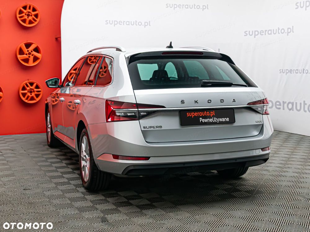 Skoda Superb 2.0 TDI SCR 4x4 Style DSG - 29