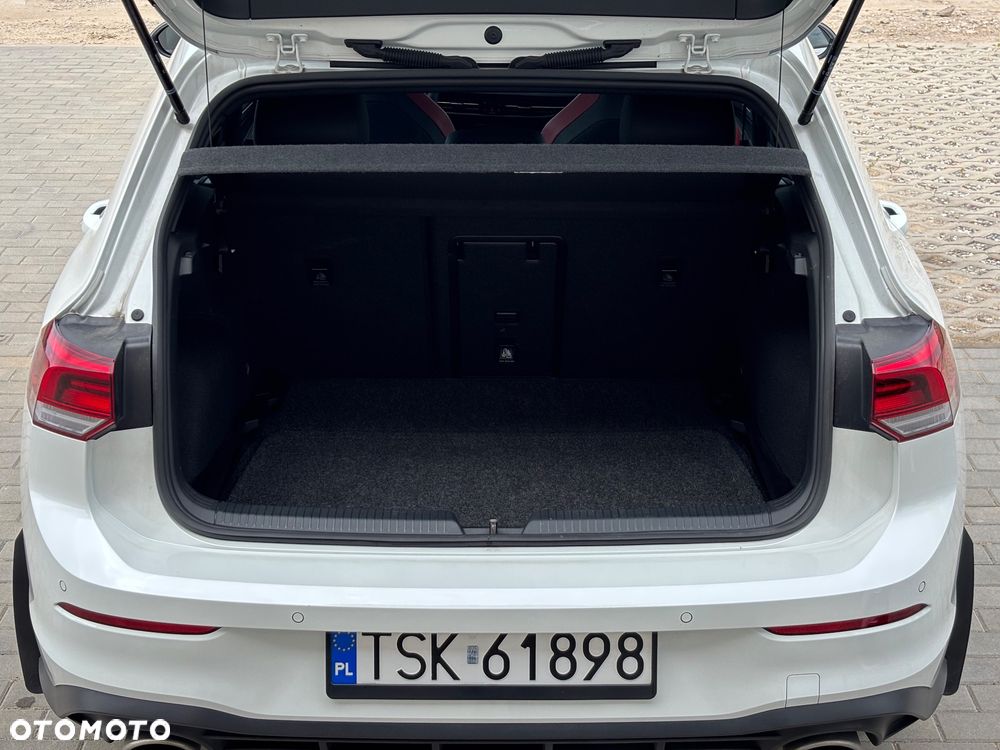 Volkswagen Golf - 14