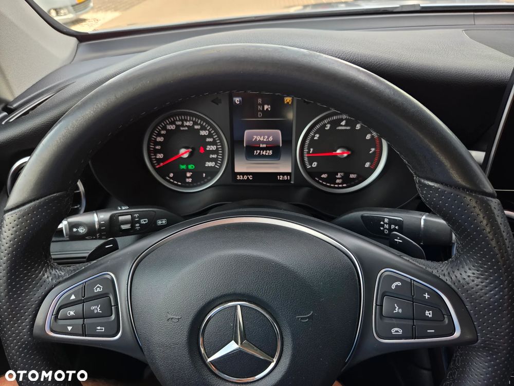 Mercedes-Benz GLC 250 4Matic 9G-TRONIC - 31
