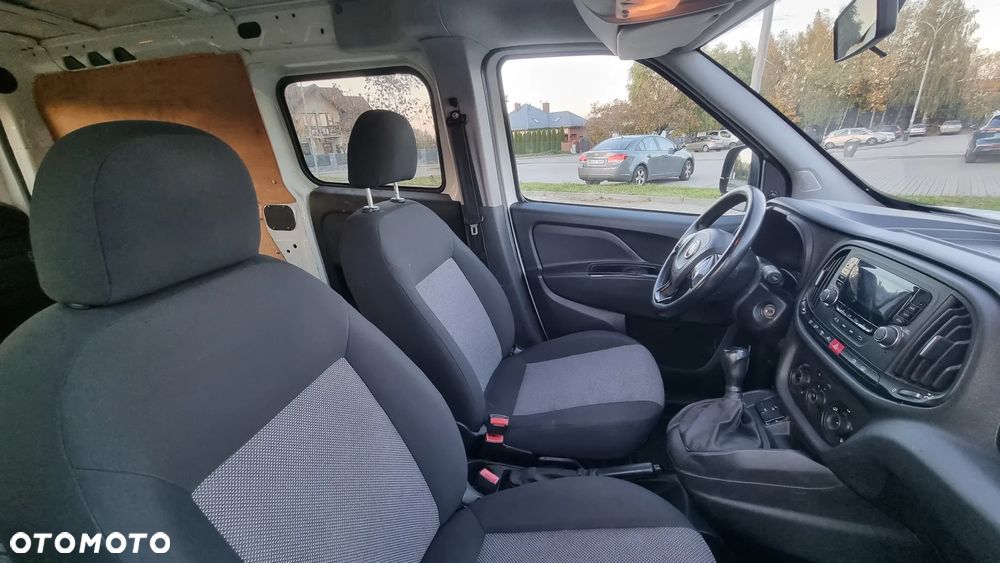 Fiat Doblo Maxi - 17