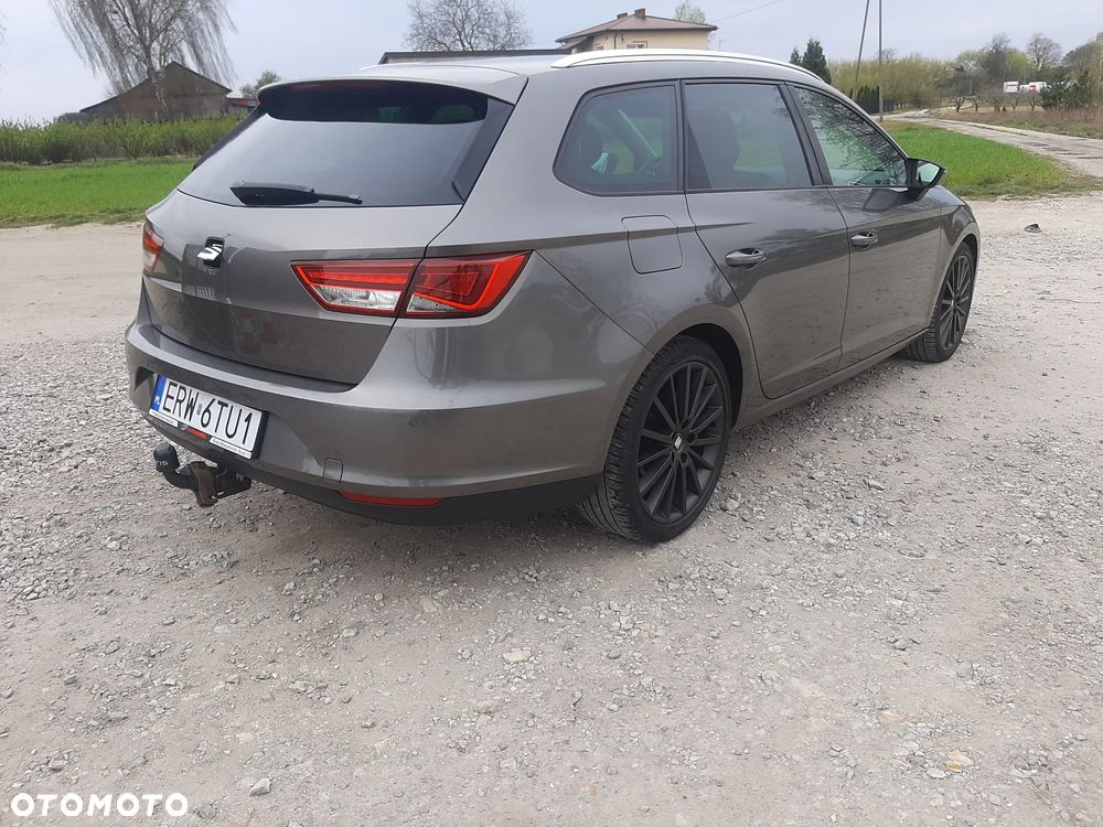 Seat Leon 1.6 TDI ECOMOTIVE Style - 8
