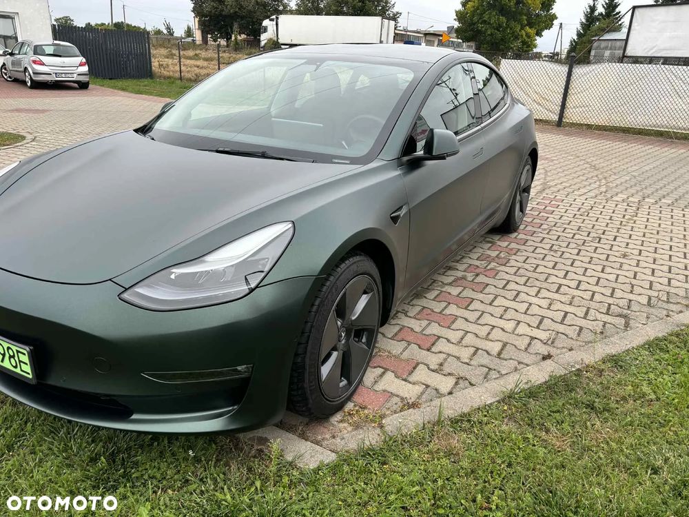 Tesla Model 3 Long Range AWD - 2