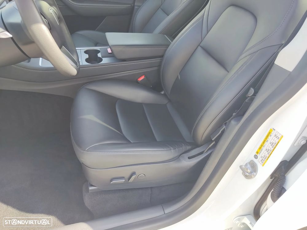 Tesla Model Y Long Range Tração Integral - 19